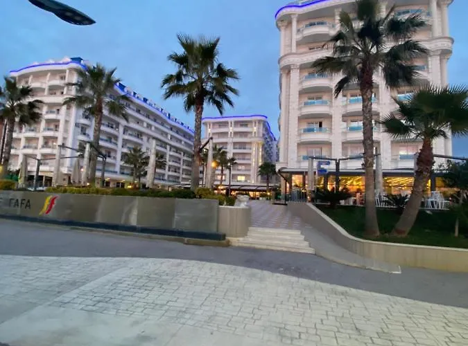 Luxury Golem (Tirana)